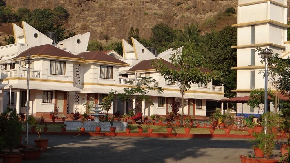 Sereniity Resort Lonavala Exterior photo
